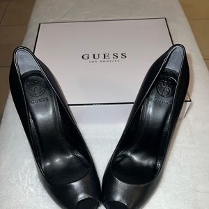 Guess - Honora- Brand new, Black, Peep-Toe, Platform Pumps 4.5” heel size 7